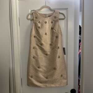 Cocktail dress, never worn!